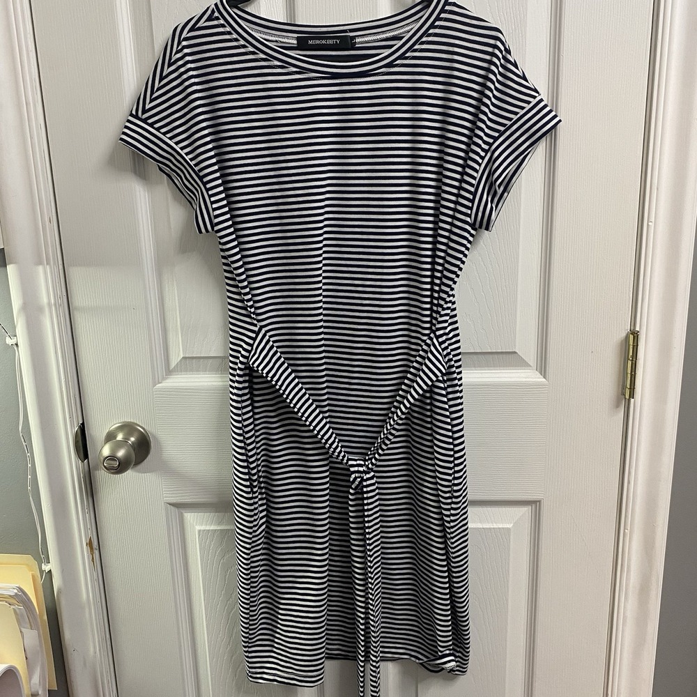Merokeety Knee Length-short sleeve Black&White Stripe T-shirt dress Sz.L